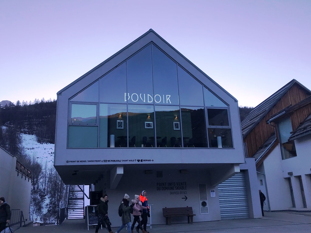 loup blanc serre chevalier